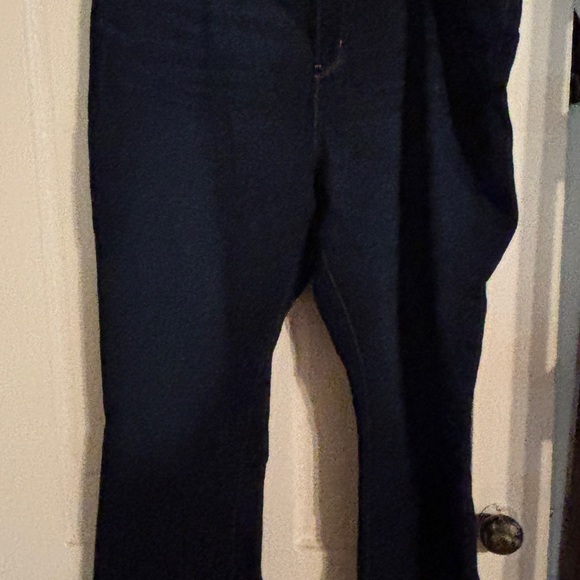 Levi’s mid rise stretch bootcut Jean 22r dark indigo - Picture 3 of 4